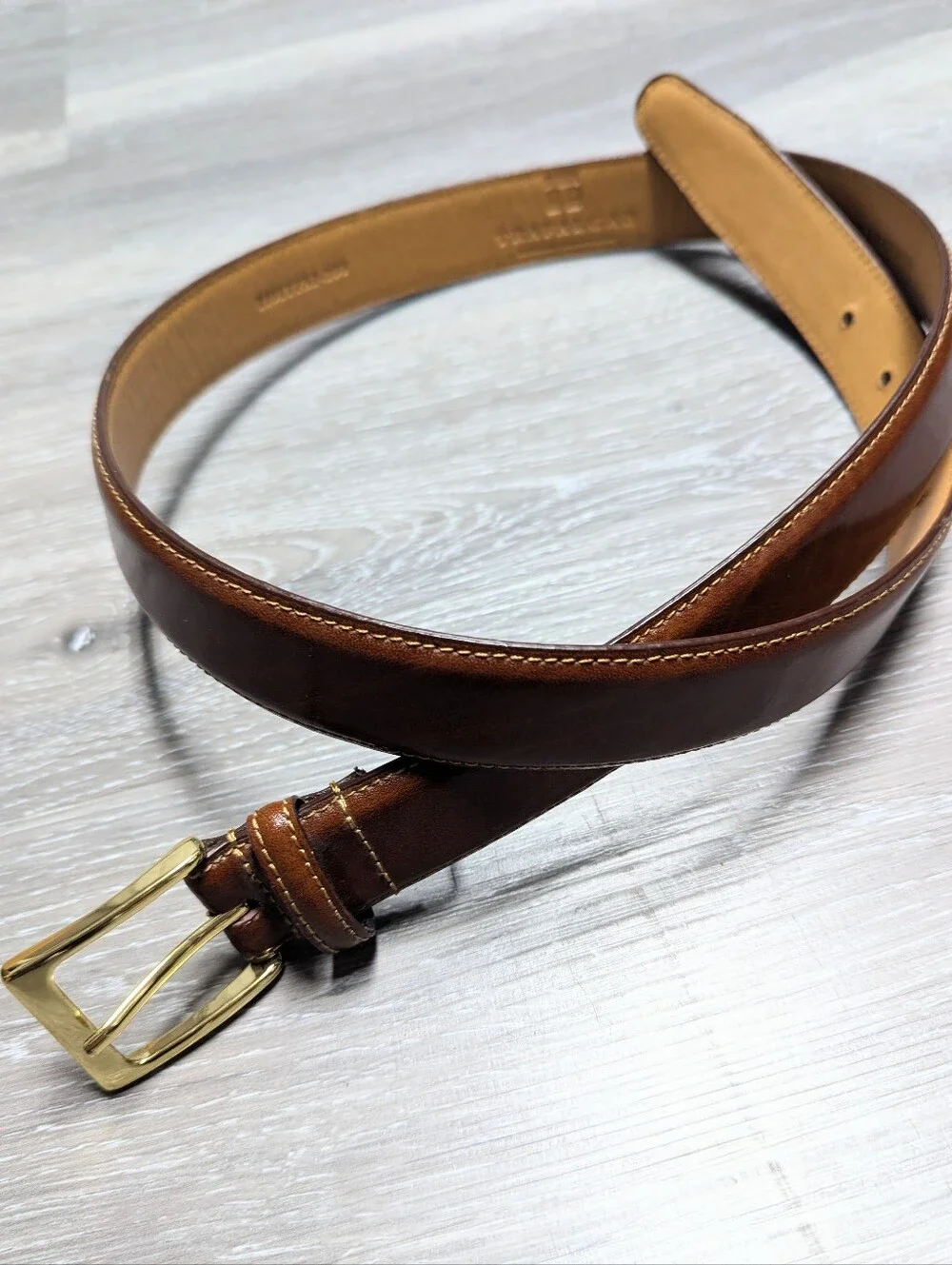 Trafalgar Mens Leather Belt Size 36 Brown Gold Buckle